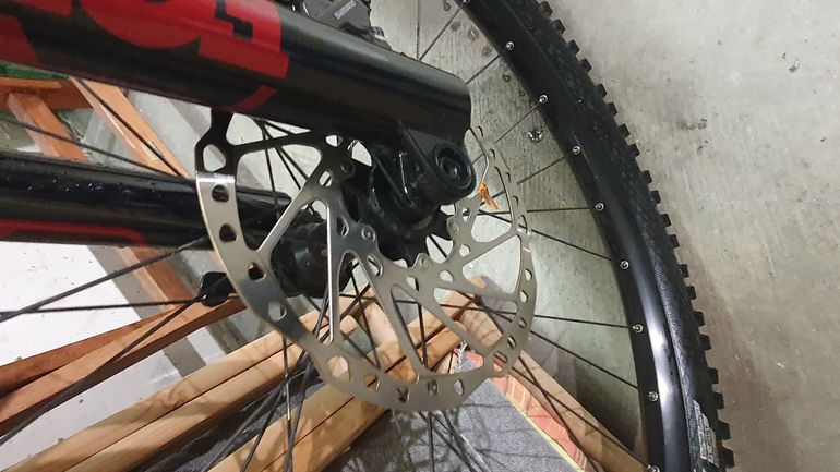 R RAYMON TrailRay Shimano Deore XT 2022 Mountainbike usato, Rosso — immagine 3 di 8