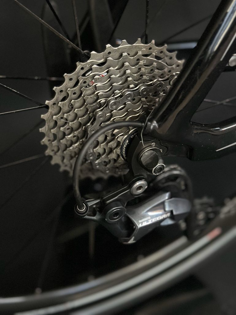 Used Bianchi Aria Ultegra R8000 2020 Road & Gravel, Black — image 6 of 11