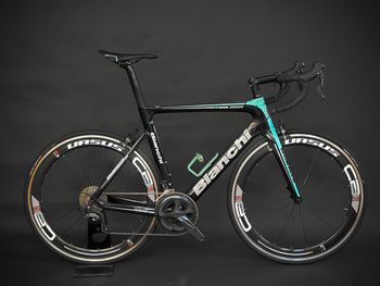 Used Bianchi Aria Ultegra R8000 2020 Road & Gravel, Black — image 1 of 11