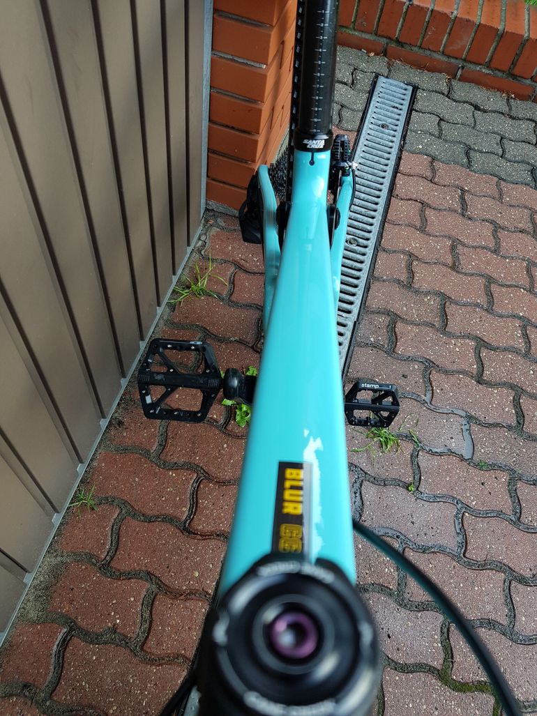 Used Santa Cruz Blur XX1 AXS Reserve / Carbon CC / 29 2020 Mountainbike, Blau — image 9 of 17