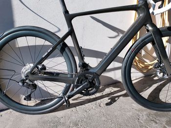 Used Scott Solace eRIDE 20 2023 2023 Road & Gravel, Black — image 3 of 9