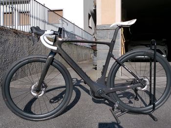 Used Scott Solace eRIDE 20 2023 2023 Road & Gravel, Black — image 1 of 9