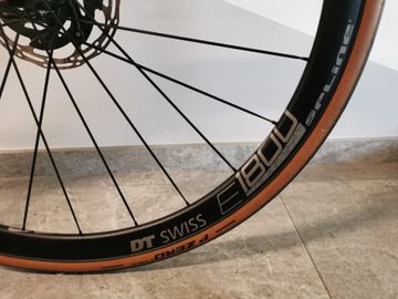Używany BMC Roadmachine ONE 2021 2021 Road & Gravel — zdjęcie 6 z 7