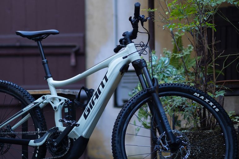 Brugt Giant Stance E+ 1 2021 2021 Mountainbike — billede 2 af 24