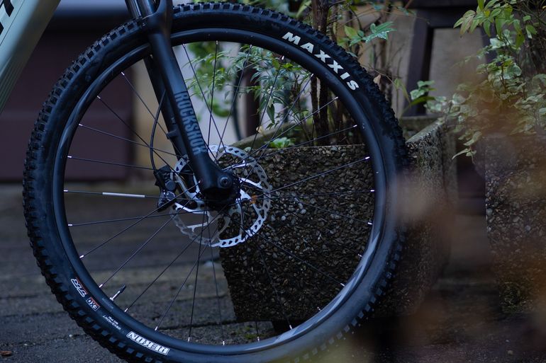 Brugt Giant Stance E+ 1 2021 2021 Mountainbike — billede 14 af 24