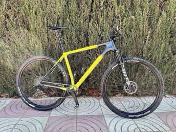Cannondale F-Si Carbon 5 2024 2024 MTB usato