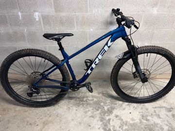 Used Trek Roscoe 7 2023 2023 MTB