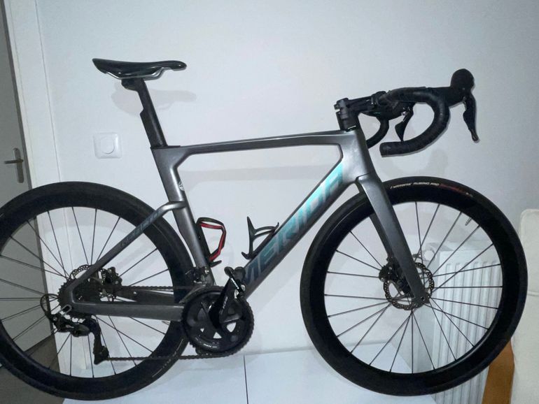 Used Merida REACTO LIMITED 2023 2023 Road & Gravel, Black — image 1 of 6