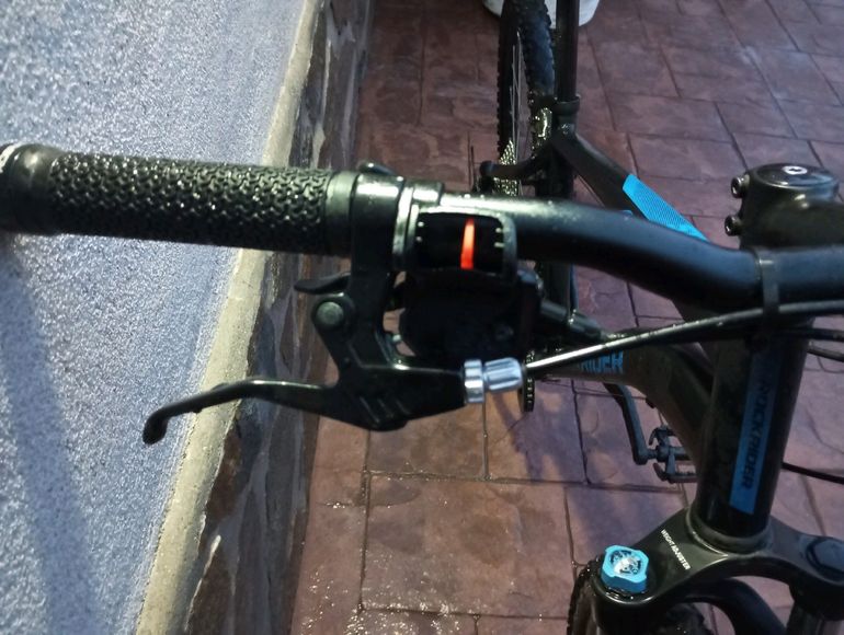 Used ROCKRIDER Rockrider st 120 2022 Mountainbike, Black — image 2 of 3