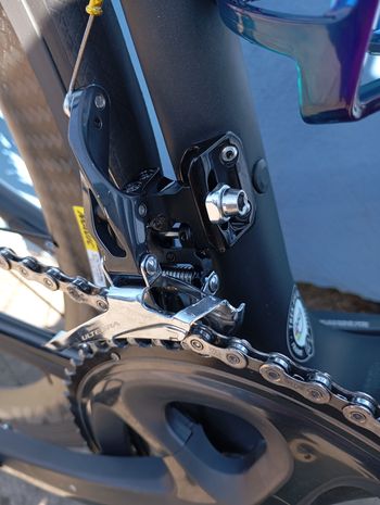 Used Trek Emonda 2017 Road & Gravel, Nero — image 7 of 10