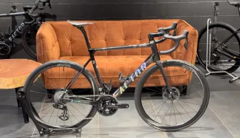 Used Factor O2 VAM 2023 Road & Gravel, Black — image 2 of 3