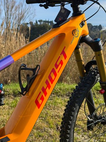 Brugt Ghost E-RIOT CF FULL PARTY 2024 2024 Mountainbike — billede 6 af 9
