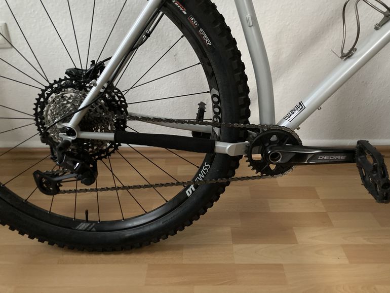 Used Surly Krampus 2020 Mountainbike, Light Gray — image 2 of 13