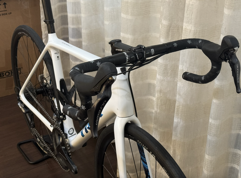 Used Trek Emonda SL6 2019 Road & Gravel, Weiß — image 3 of 7