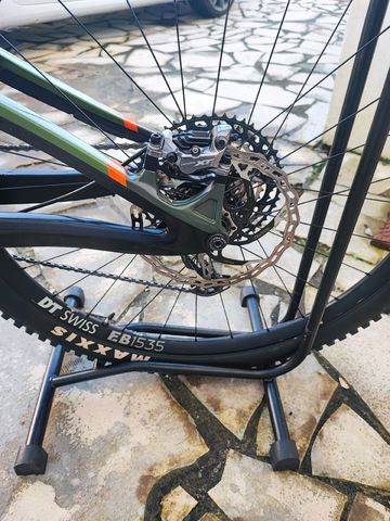 Used Pivot Shuttle Team XTR 2023 2023 Mountainbike, Green, 29 — image 4 of 13