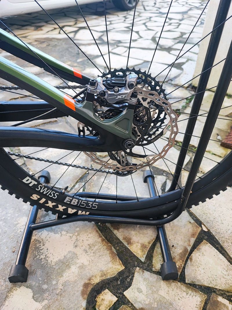 Used Pivot Shuttle Team XTR 2023 2023 Mountainbike, Green, 29 — image 4 of 13