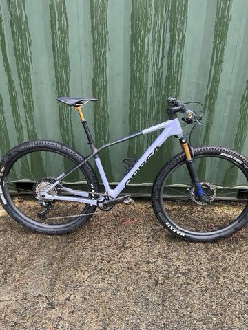 Brugt Orbea Alma Shimano XTR 2024 Mountainbike — billede 1 af 8