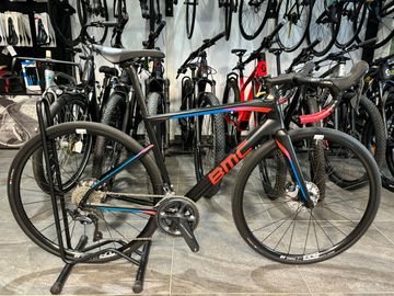 Used BMC Roadmachine 02 TWO 2018 2018 Road & Gravel