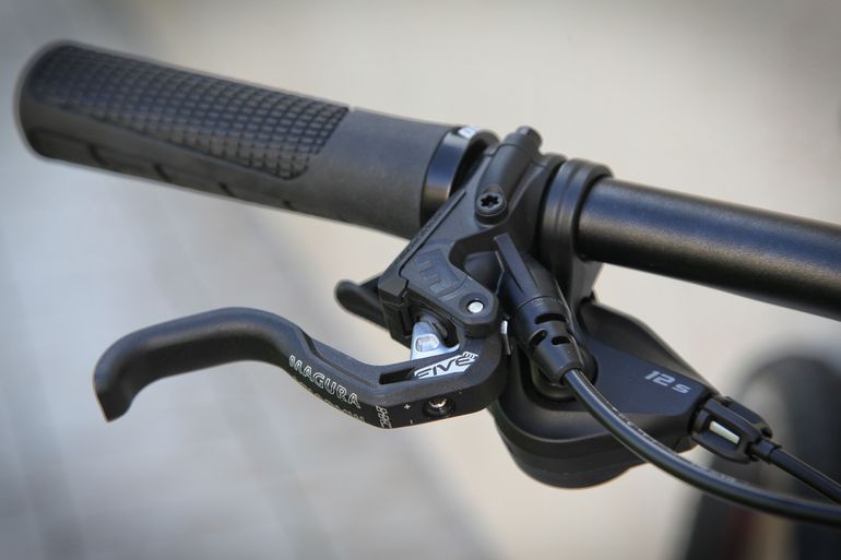 Used Focus SAM 9.9 2022 Mountainbike, Black — image 9 of 9