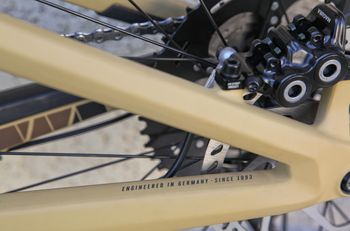 Used Focus SAM 9.9 2022 Mountainbike, Black — image 3 of 9
