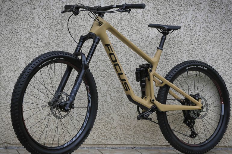 Used Focus SAM 9.9 2022 Mountainbike, Black — image 2 of 9