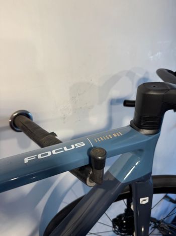 Brugt Focus IZALCO MAX 9.7 2024 2024 Road & Gravel — billede 6 af 7