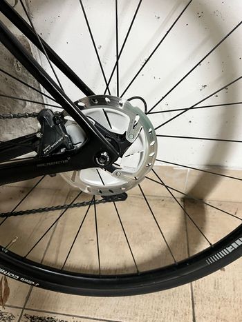 Used Basso Astra Shimano Ultegra 8170 Di2 Disc 2023 2023 Road & Gravel, Black — image 3 of 9