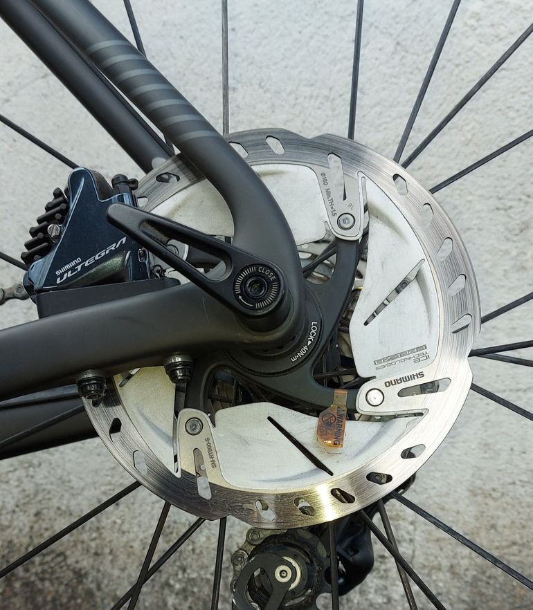 Used Cervélo Caledonia-5 Ultegra Disc 2021 2021 Road & Gravel, Black — image 8 of 13