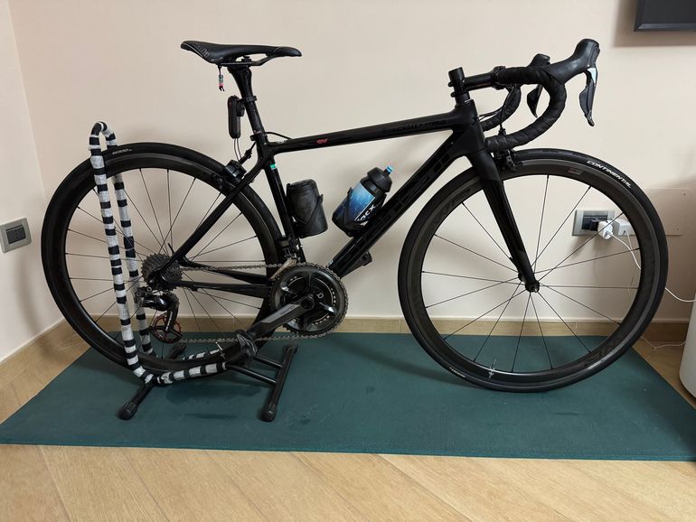 Used Bianchi Specialissima Dura Ace Di2 2017 2017 Road & Gravel, Black — image 2 of 10
