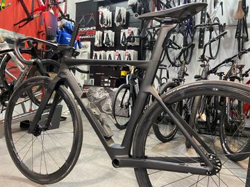 Used BMC Timemachine ROAD 01 MOD 2022 2022 Road & Gravel, Black — image 3 of 3