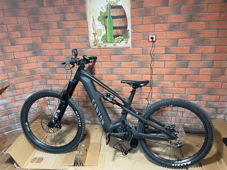 Brugt Canyon Strive:ON CFR Underdog 2024 2024 Mountainbike — billede 5 af 9