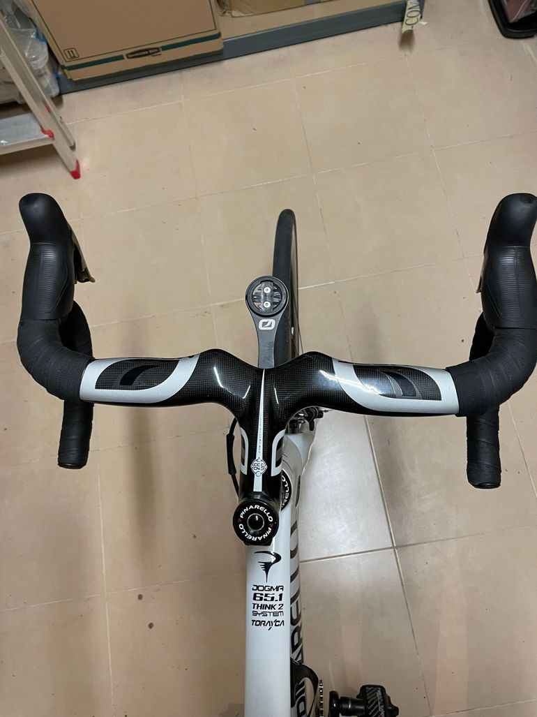 Used Pinarello Fp quattro easy-fit SRAM Red eTap AXS 2014 Road & Gravel, White — image 4 of 7