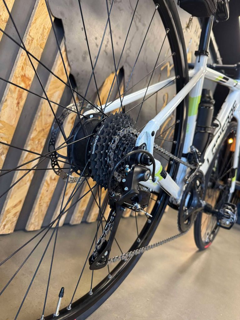 Used Lapierre e-sensium 200w 2020 Road & Gravel, White — image 3 of 3