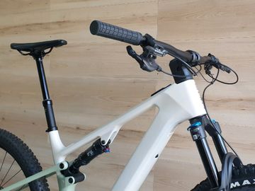 Używany Focus VAM² SL 9.8 2024 2024 Mountainbike — zdjęcie 2 z 4