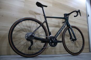 Gebrauchtes Scott Addict 20 2024 2024 Road & Gravel, Grün — Bild 6 von 6
