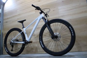 Scott Contessa Scale 930 2023 2023 Mountainbike d'occasion — image 2 sur 7