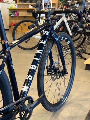 ns bikes Rag Jr 26" Gravel 2024 Road & Gravel usato, Blu — immagine 2 di 6