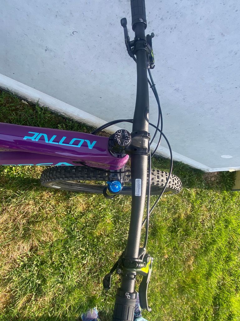 Tweedehands Orbea RALLON M10 2019 2019 Mountainbike — afbeelding 11 van 16