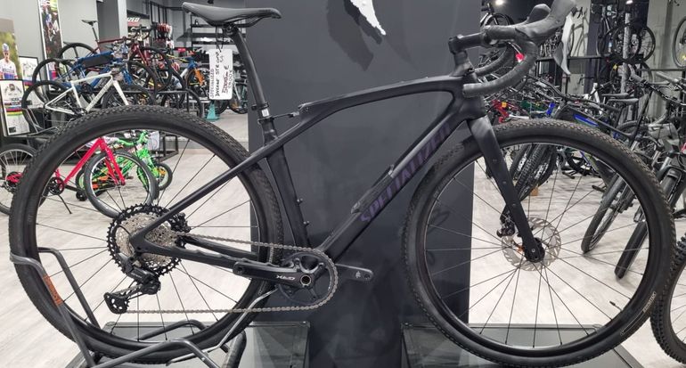 Used Specialized Diverge STR Comp 2024 2024 Road & Gravel, Black — image 1 of 7