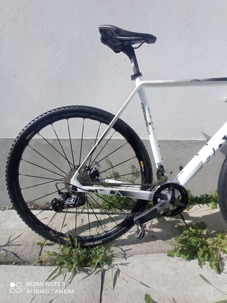 Used Adris Crossline 2020 Road & Gravel, White — image 3 of 3