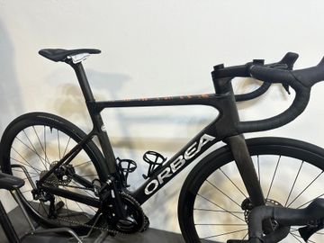 Used Orbea ORCA M31eLTD 2023 2023 Road & Gravel, Black — image 8 of 11