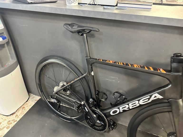 Used Orbea ORCA M31eLTD 2023 2023 Road & Gravel, Black — image 4 of 11