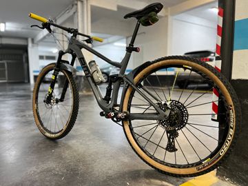 Used BMC Agonist 02 ONE 2018 2018 Mountainbike, Black, 29 — image 2 of 8