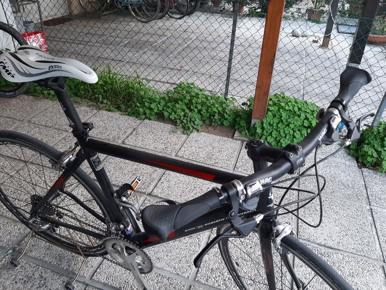 Used Carrera bici tasformata da turismo 2012 Road & Gravel, Black — image 2 of 4