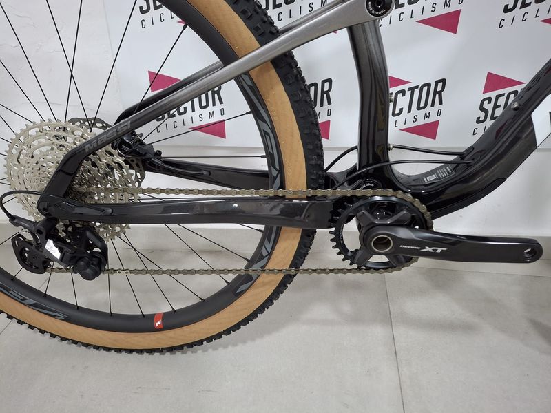 Tweedehands MASSI AIRE CARBON ELITE 2023 Mountainbike — afbeelding 2 van 7
