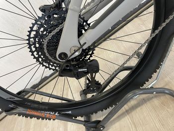 Gebrauchtes KTM PROWLER 1964 2023 2023 Mountainbike, Hellgrau, 700 — Bild 3 von 5