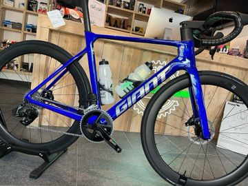Used Giant Propel Advanced 1 2024 2024 Road & Gravel