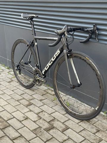 Used Focus Izalco Max Chorus 2018 Road & Gravel, Black — image 4 of 4