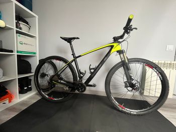 BH RC T L 2016 Mountainbike usato, Nero — immagine 1 di 7