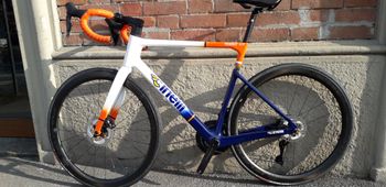 Cinelli, PRESSURE ADR - ULTEGRA DISC DI2